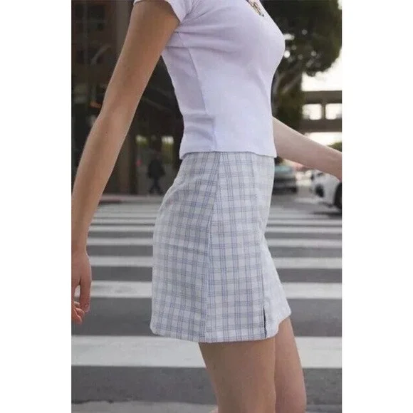 BRANDY MELVILLE Juniors Cute Soft BLUEWHITE PLAID CARA High Rise Mini Skirt - Picture 11 of 15
